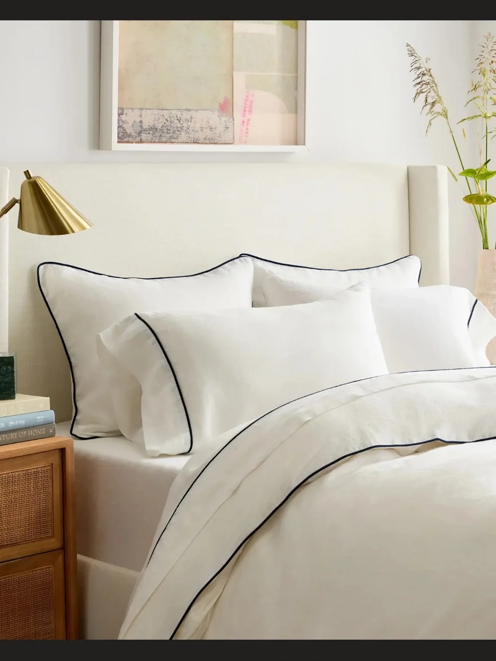 European Linen Piped Deluxe Bedding Bundle in White with Navy Trim
